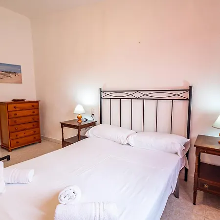Casa Rous-riumar 1 *