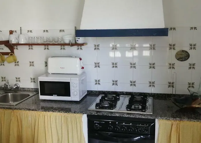 Casa Rous-riumar 1 *