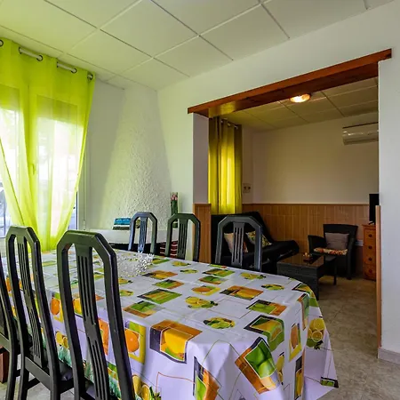 Casa de Férias Casa Rous-riumar 1 *